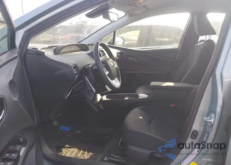 2017 Toyota Prius Two z USA, uszkodzony, nr VIN JTDKBRFU9H3031209